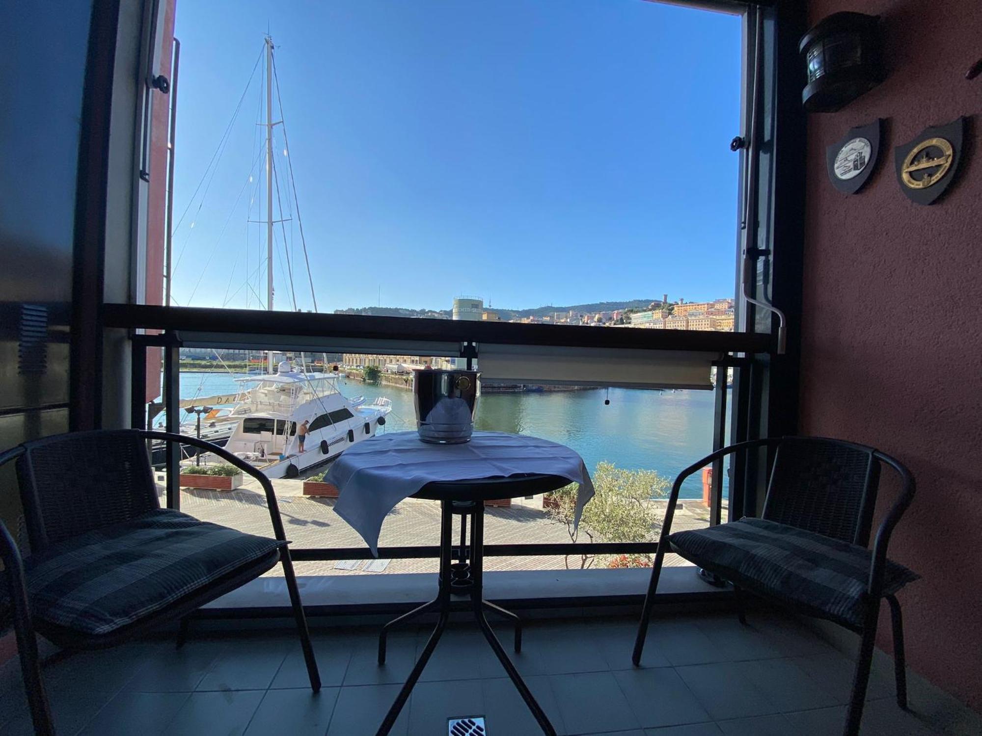 Appartamento Sul Mare Kate Genua Exterior foto